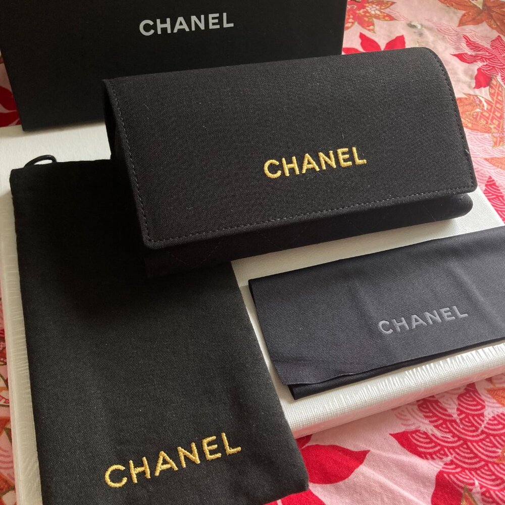NEW CHANEL embroidered sunglasses case